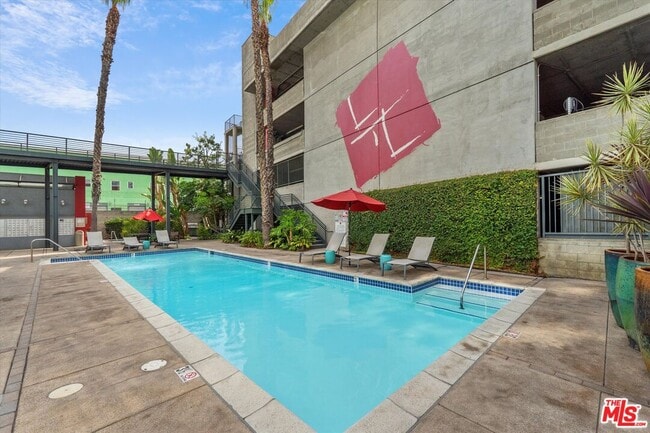 420 San Pedro St Unit 519