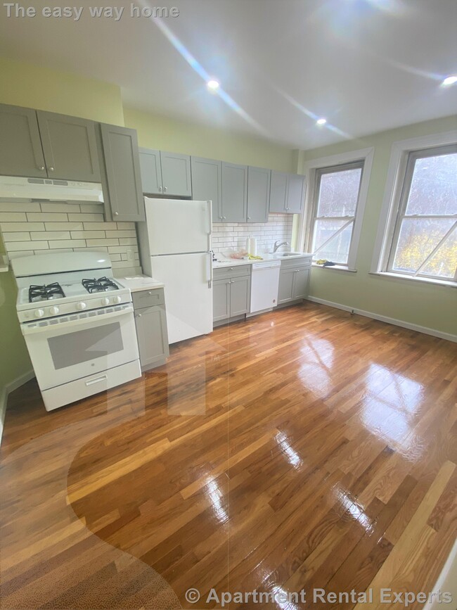 Photo - 449 Somerville Ave Apartamento Unidad #2