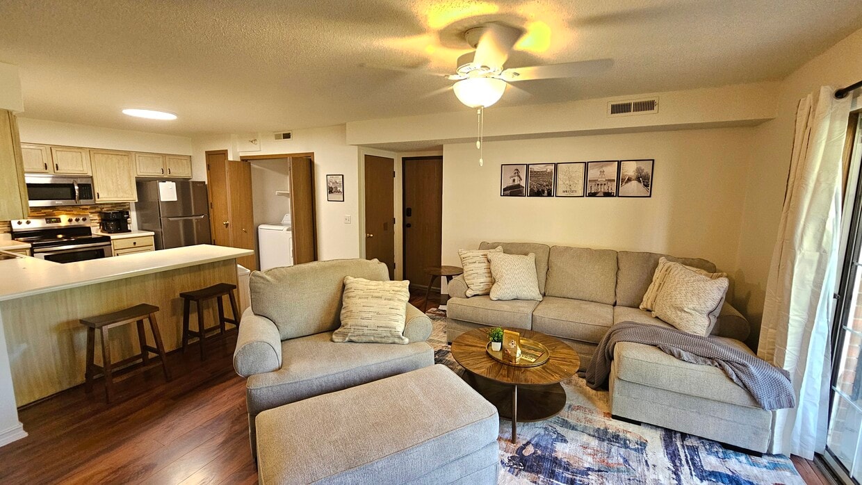 Photo - 501 Kimberlite St (Tiffin, IA)