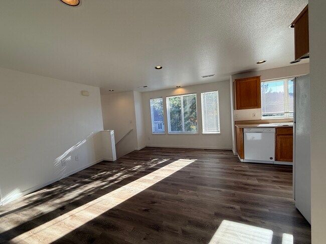 Photo - 1545 Fircrest Ct SE