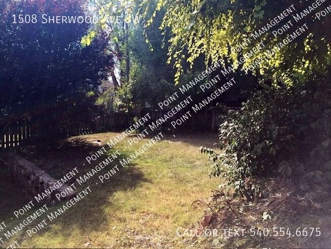 Photo - 1508 Sherwood Ave SW