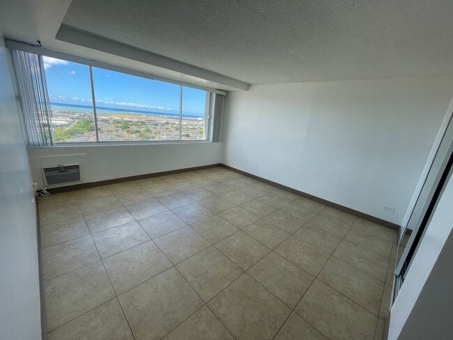 Fantastic Studio Unit w/ parking available... - Fantastic Studio Condo Unit w/ parking available...