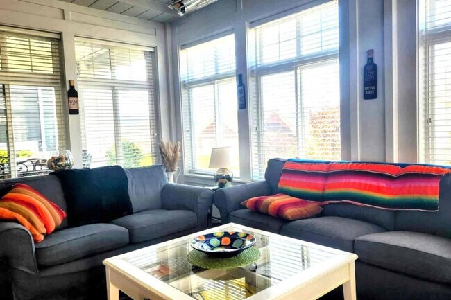 Photo - 2540 Radio Tower Rd Unité SI ID1521985P