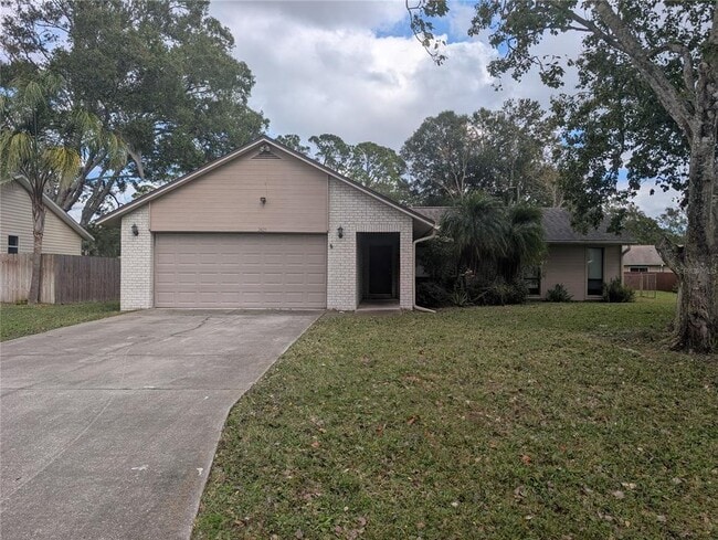 Building Photo - 2425 Tamarind Dr