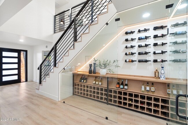 Photo - 1643 W Griswold Rd