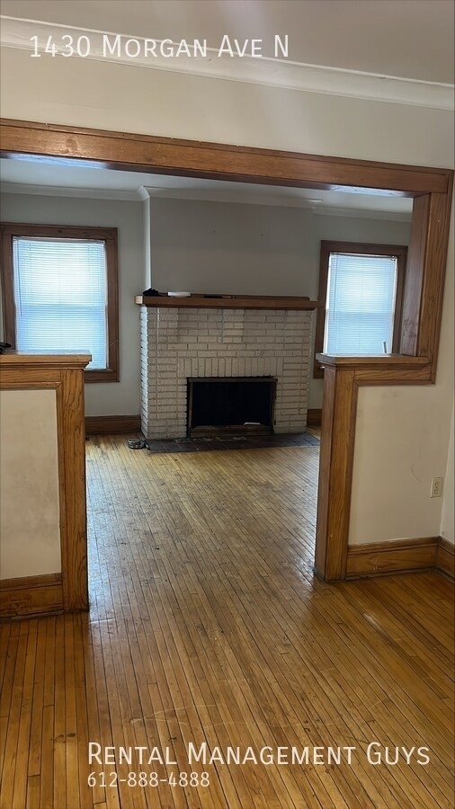 Photo - 1430 N Morgan Ave