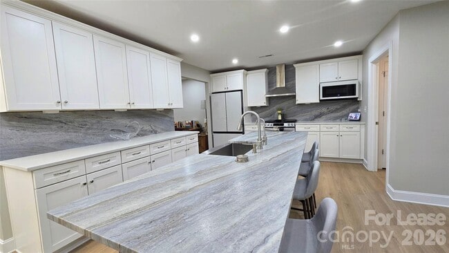 Photo - 152 Vernon Dr