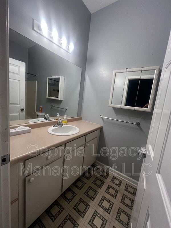 Photo - 35 Spring St