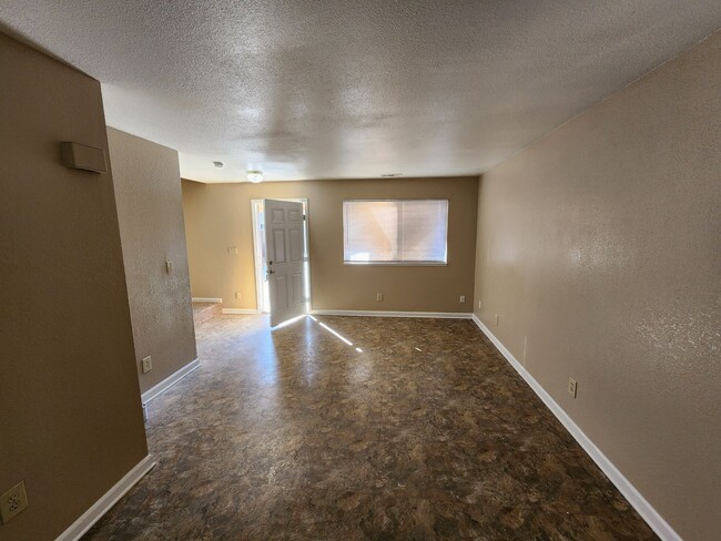 Photo - 1425 Eucalyptus Ave Unit Apartment C