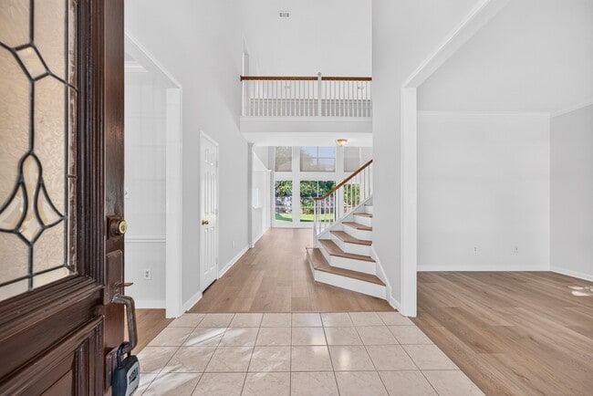 Photo - 1727 Emma Cove Ct