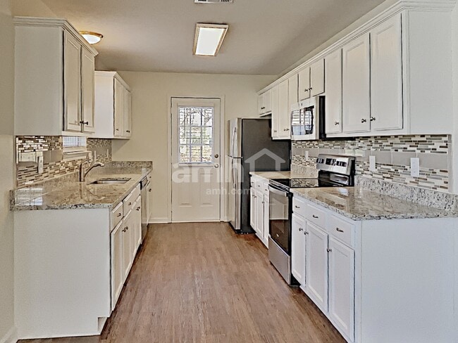 Photo - 626 Mable Dr