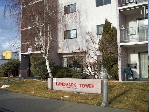 Photo - Landmark Tower