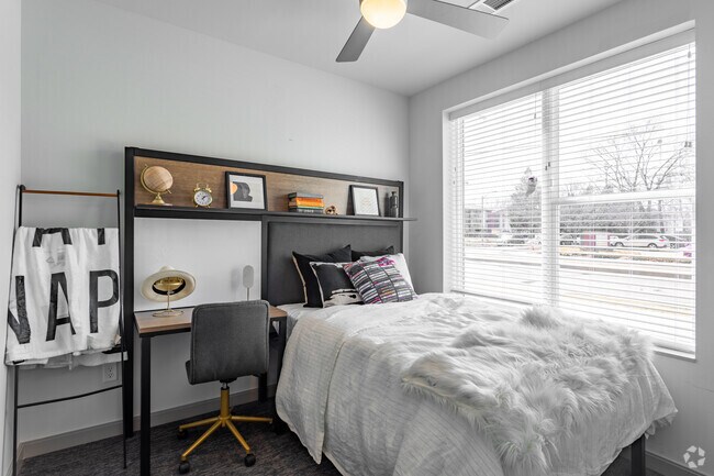 Photo - Yugo Urbana Illinois