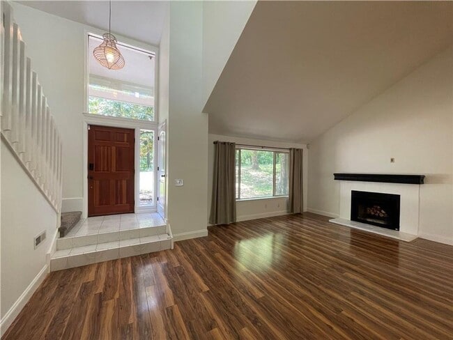 Photo - Gorgeous 3-Bed, 2.5-Bath Retreat Near Veterans Park
