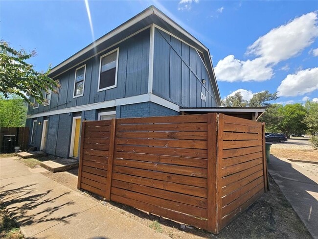 1309 Southport Dr