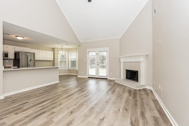 Photo - 8690 Sandy Hill Cove E