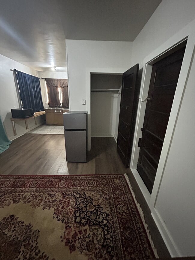 Photo - "Charming 450 sq ft Studio Retreat in Jone...