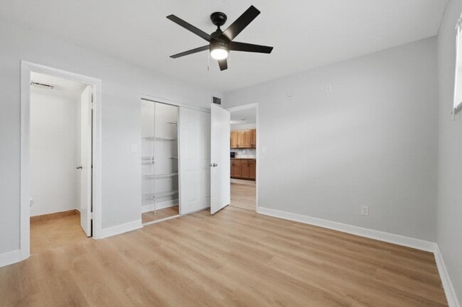 Photo - 6191 SW 37th St Unidad 210