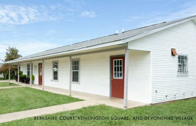 Building Photo - 2130 N. Hearne-#2130 Unit #2130