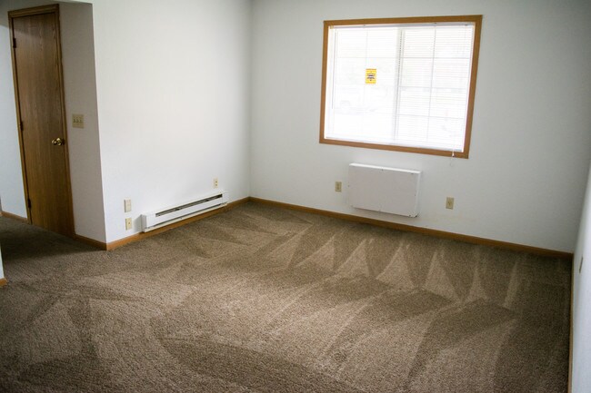 Photo - Airport Manor