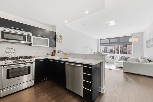 Photo - 1450 Washington St Unit 215