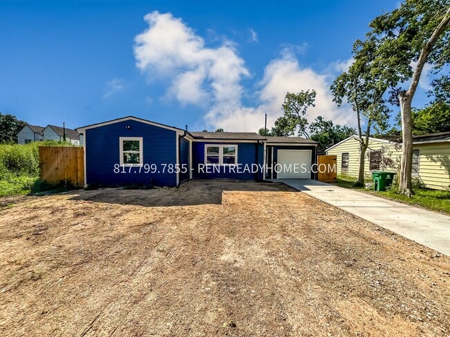 Building Photo - 8158 Panay Dr Rental