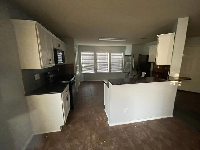 Photo - Room in House on Overlook Dr