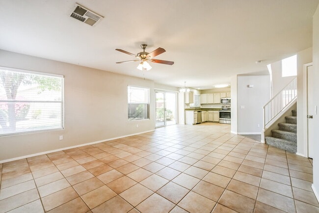 Photo - 1036 W Olive Ave