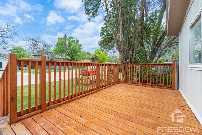 Photo - 1824 Katy St