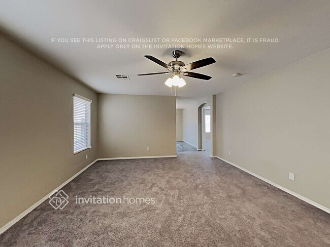 Photo - 927 S 239th Ln