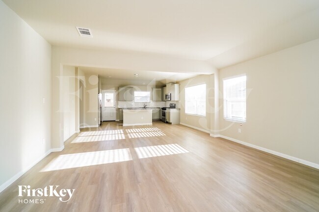 Photo - 13010 Thyme Wy