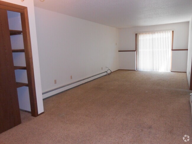 Building Photo - 3154 Lakeside Dr Unit 104 Rental