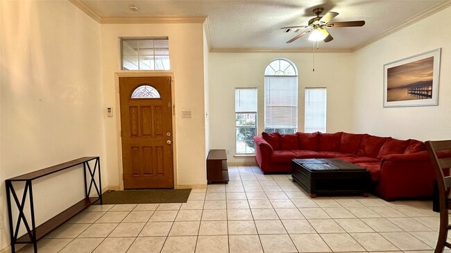 Photo - 6918 Springcrest Ct