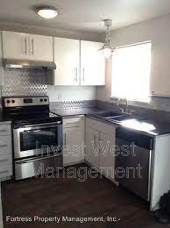 Photo - 9031 N Saint Louis Ave