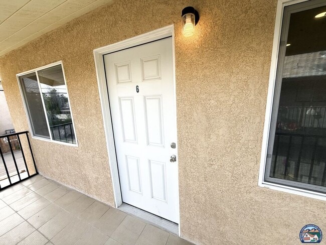 Photo - 912 Fourth St Unit 6