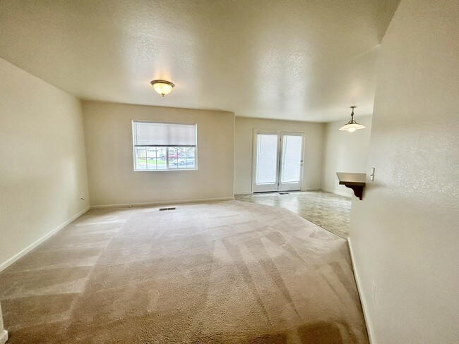 Photo - 500 Northgate Dr