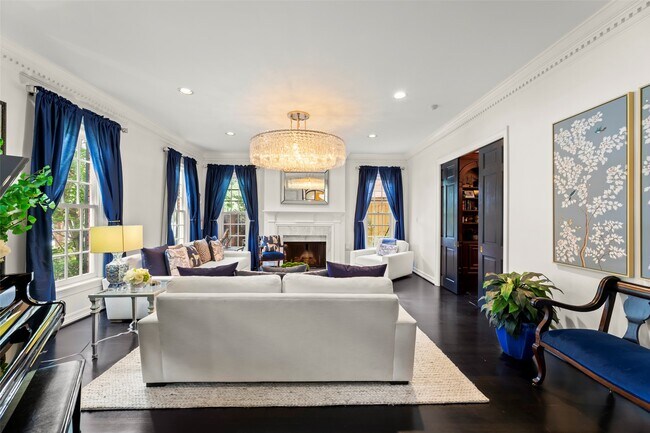 Photo - 5305 Fieldwood Dr