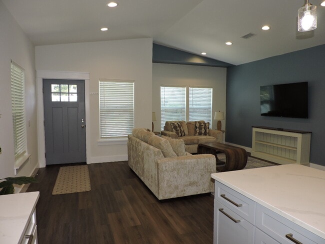 Photo - 12610 Erin Lea Ln