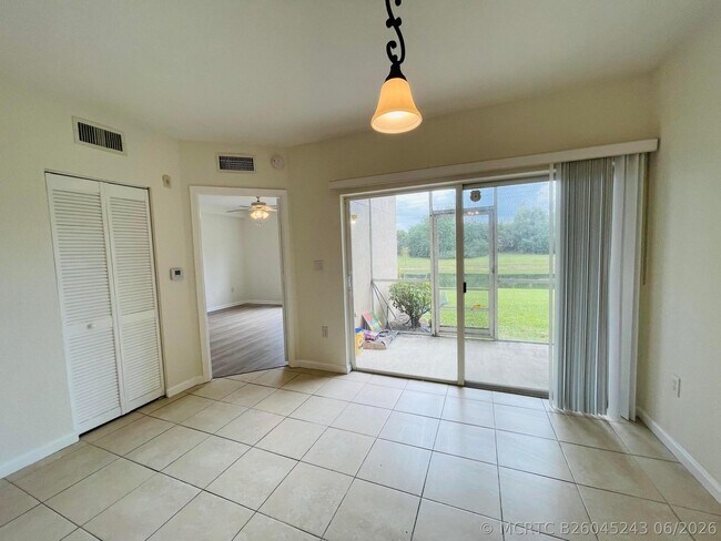 Photo - 1055 Golden Lakes Blvd Unit 212