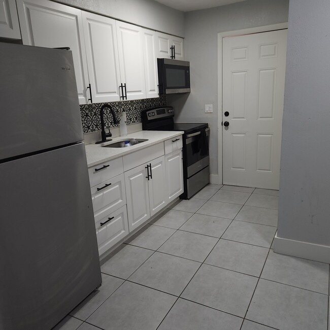 Photo - 2341 Weber St Unit 1