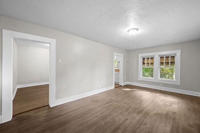 Photo - 3 bedroom 1 bath home for rent in Glencoe.