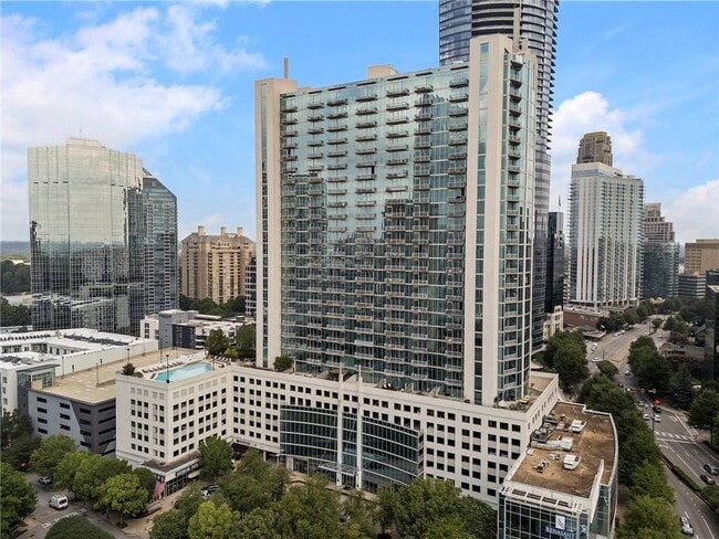 Building Photo - 3324 Peachtree Rd NE Unit 2208