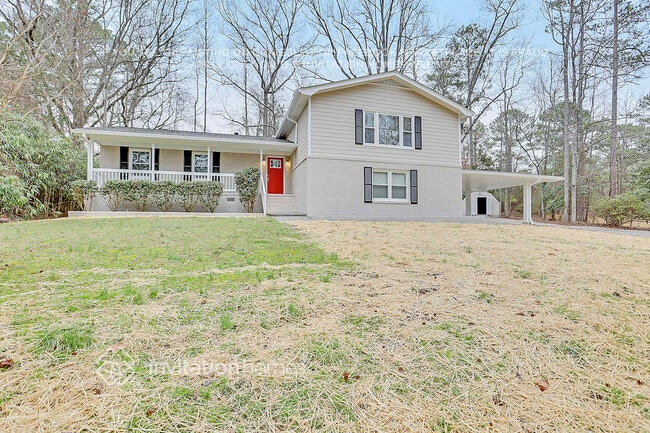 Photo - 1851 Birch Ct SW