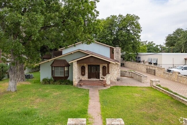 Building Photo - 605 Griner St Rental