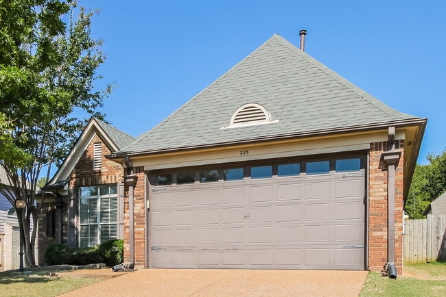 Photo - 225 Birch Springs Cove