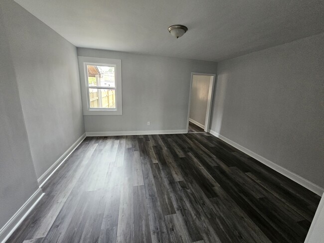 Photo - 7024 Belclare Rd