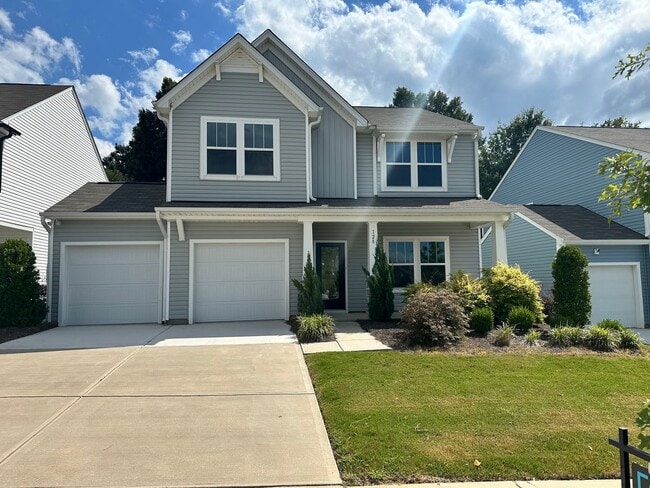Building Photo - Brand New 5 Bedroom Model Home