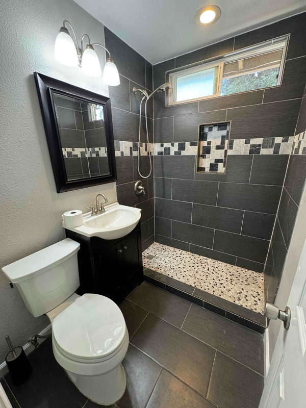 Photo - 1610-12 Dahlia Ave Unidad 1612