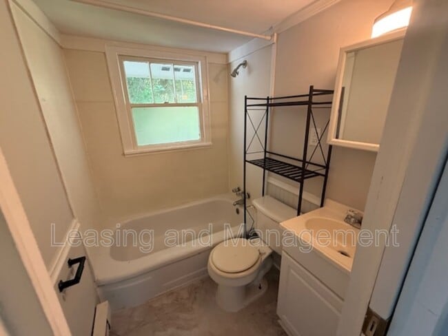 Photo - 1906 Delmar St Unit A