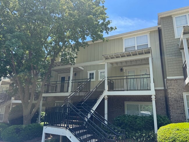 Building Photo - 490 Barnett Shoals Rd Unit 919